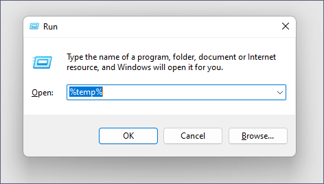 在空白處輸入%temp%以刪除暫存文件