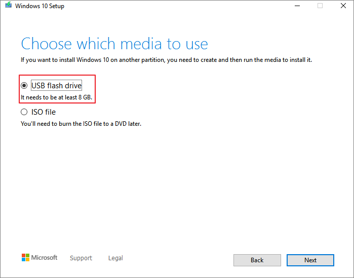 اختر USB لإنشاء وسائط التثبيت