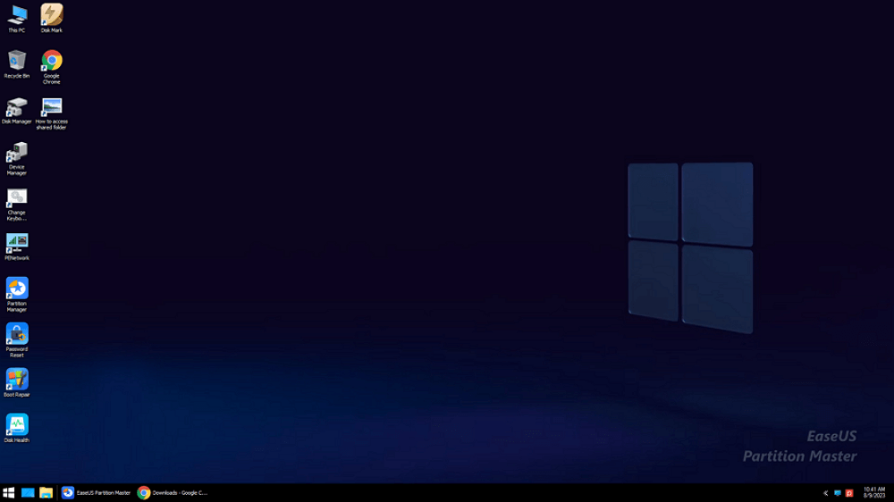 Entre dans le bureau EaseUS WinPE