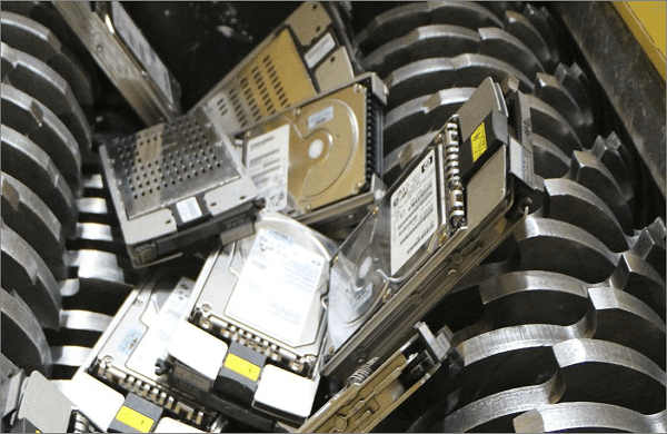 zniszczyć dysk twardy