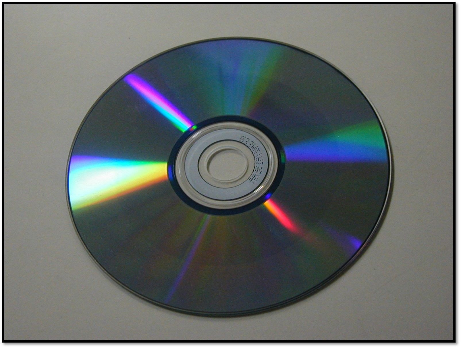 What Is CD-RW? Compact Disc Re-Writable Explained - EaseUS